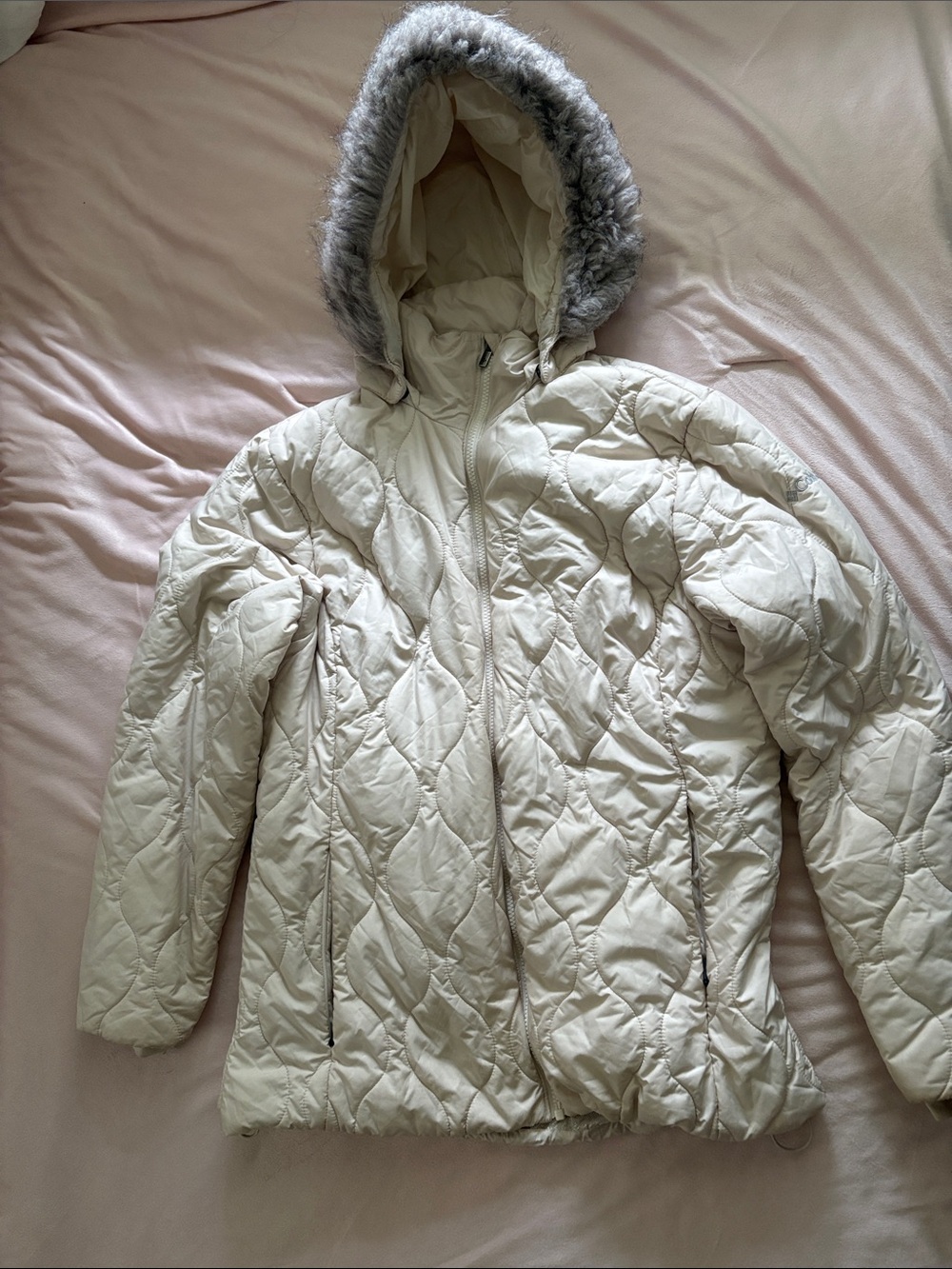 Columbia Cream Quilted Hooded Puffer with Faux Fur Trim
